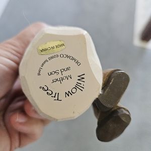 Willow Tree figurine